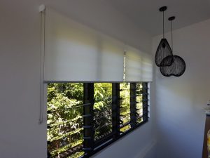 roller blinds day and night